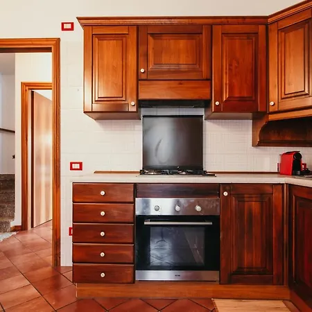 Casa Torelu - Lakeside Leisure & Business Holiday home Nebbiuno